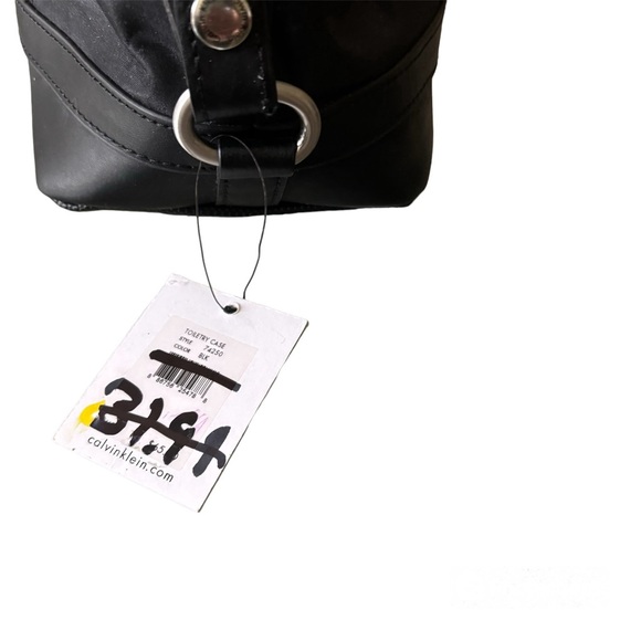 New Calvin Klein toiletry top zip bag in black. Silver hardware. - Picture 3 of 7